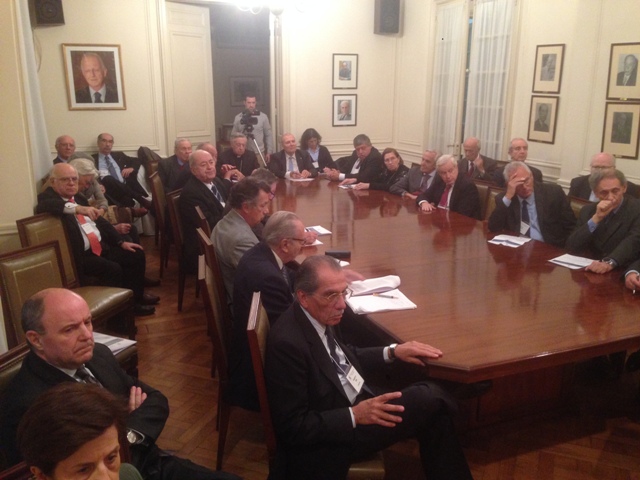 mesa redonda